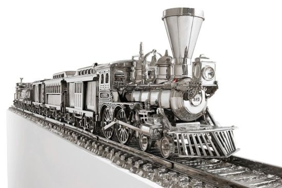 孔斯创作的一座火车雕塑《吉姆•比姆•J•B•特纳火车》