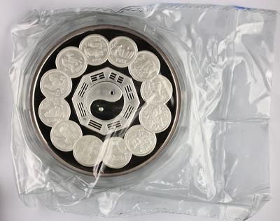 1992年生肖发行12周年-大转盘1公斤银币