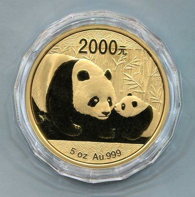 2011年熊猫5盎司金币一枚