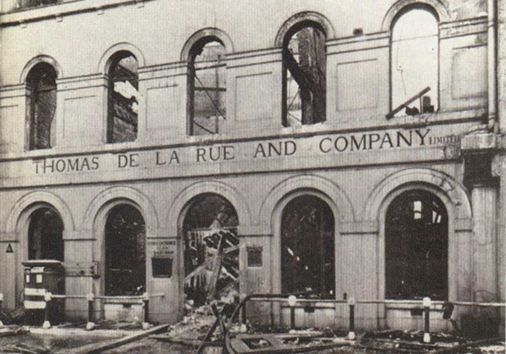 德纳罗公司伦敦工厂”二战”时被德机轰炸全毁后的情景。此照片摄于1941年1月。