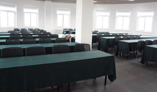 李可染画院多媒体报告厅