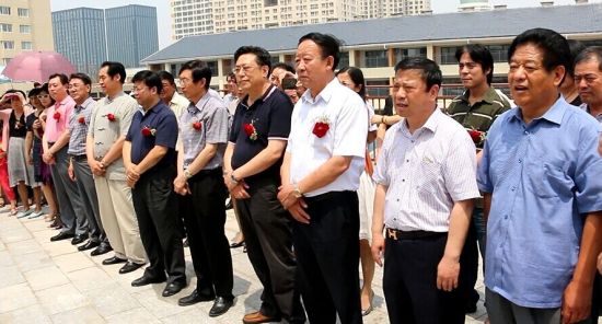 出席揭牌典礼的特邀嘉宾