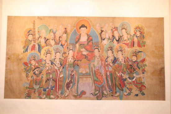 图1 明 《释迦摩尼众佛图》绢本 140×265（甘肃兰州水陆画）