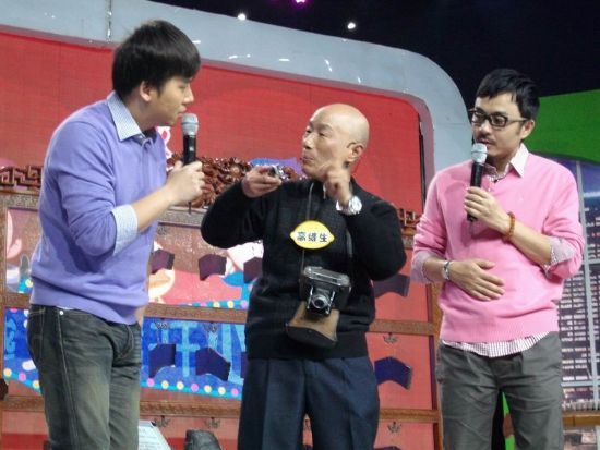 汪涵主持老相机收藏节目