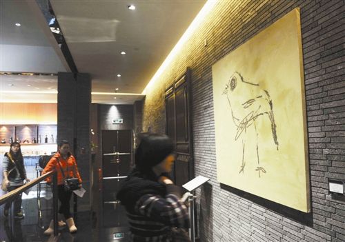 长江汇收藏的叶永青创作于2012年的布面油画作品《画个鸟》。