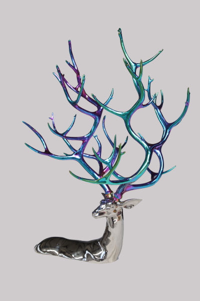 高孝午新作《再生》亮相时尚与艺术之夜