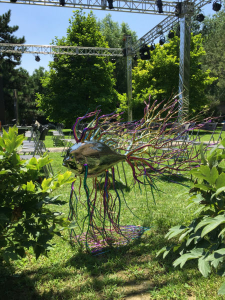 高孝午新作《再生》亮相时尚与艺术之夜