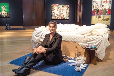 翠西·艾敏《我的床》（1998年）