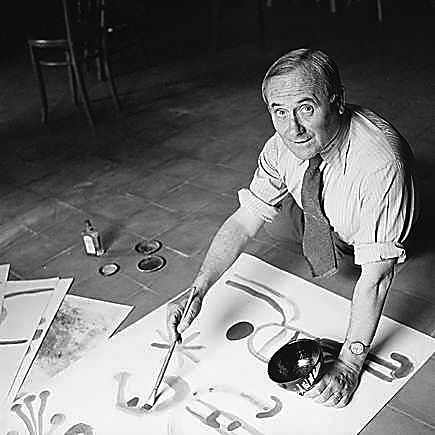 ▲胡安·米罗是西班牙画家、雕塑家、陶艺家、版画家，超现实主义的代表人物