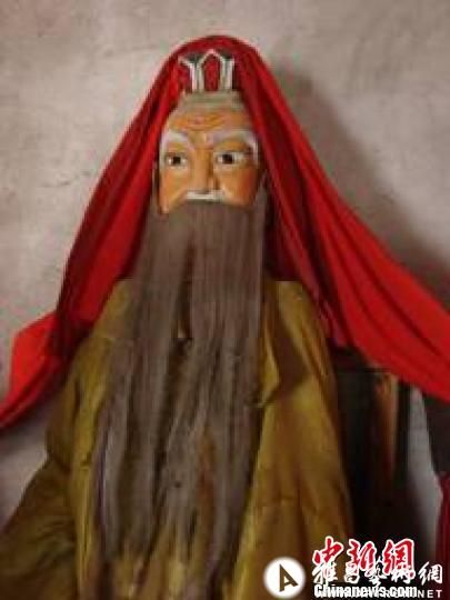 清代木质雕像 陕西省文物局 摄