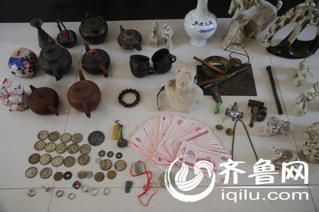 博山警方破获农村系列入室盗窃案一人作案30余起-赃物多为古玩瓷器