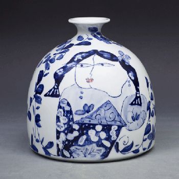 刘竟芳创作的当代陶瓷艺术作品