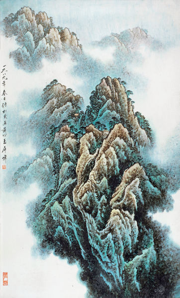 张松茂 粉彩「黄山玉屏峰」瓷板 75.0×44.5cm