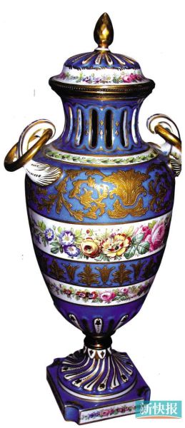 19世纪法国塞夫勒水罐
