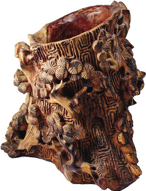 海南珍稀木材雕刻作品