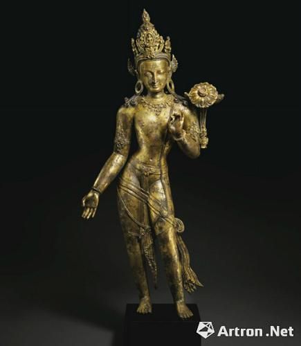 尼泊尔十三世纪鎏金铜观音立像以822.9万美元被亚洲私人藏家竞得 