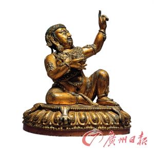 菩萨 　　七至八世纪 　　高5.2cm 　　西藏 　　黄琍玛