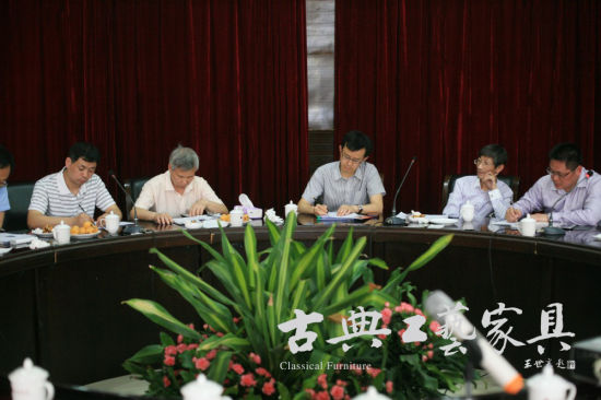 《红木》国标修订起草小组第四次会议在仙游举办