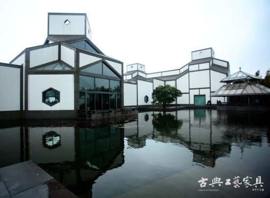 苏州博物馆建筑外观，“中而新、苏而新”的设计理念贯彻其间。