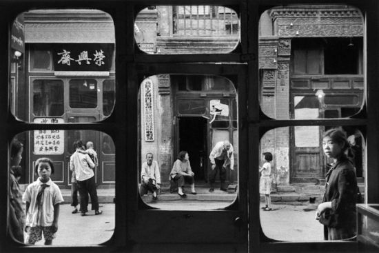 Antiquary Windows, Beijing, China，1965