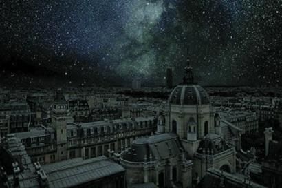 ⑨巴黎：当地时间2012年8月13日，北纬48度50分55秒
