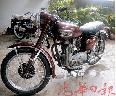 王瑞南收藏的古董摩托车其中之一。 （马来西亚《光华日报》）
