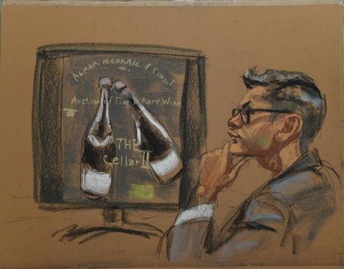 “名酒”收藏家库尼亚万（Rudy Kurniawan）所谓的欧洲“魔术酒窖”全是“烟雾和镜像”。他可能面临20年监禁。图为被告库尼亚万受审情景图。