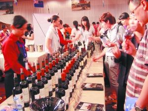 国内葡萄酒业“危机”并存
