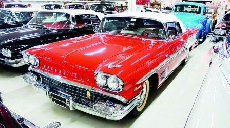1958年Pontiac Bonneville掀背车。（加拿大《明报》 Jim Ratsoy提供）