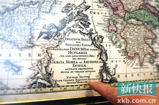巴尔干半岛古地图上的拉丁文“出生纸”。