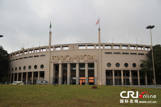 圣保罗的足球博物馆是巴西建成的首个足球博物馆，它位于巴西足坛豪门科林蒂安俱乐部主场——帕坎布球场