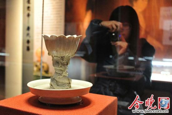 《天香飘渺——沉香及中国古代香器特展》。渤海早报记者 王晓明 摄