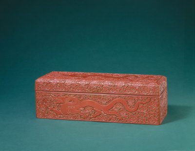 剔红云龙纹盝顶式长方盒