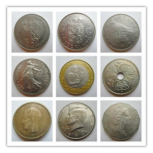杨富法收藏的钱币