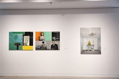 “旋构塔”展览中展出的郭立军镜面不锈钢上油画《空间的记忆》