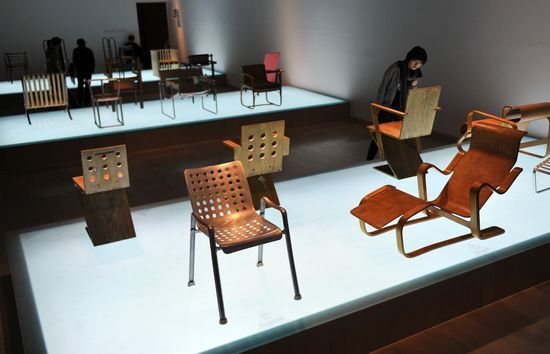 “包豪斯藏品”在中国美院展出现场