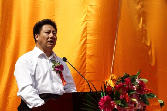 黄南州人民政府副州长：尕马朋措