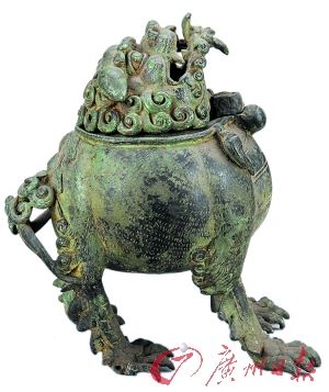 南宋 铜狮子熏炉 (四川博物院藏)