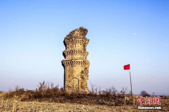 被人称作“塔坚强”的宝丰塔