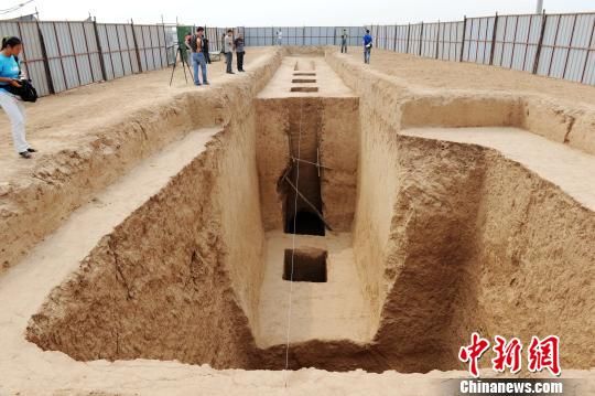 图为上官婉儿墓葬。　记者 张远　摄