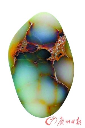 雨花石中的蛋白石