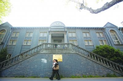 东南大学的体育馆。 宋峤 摄