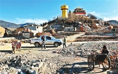 云南拟投12亿重建独克宗古城