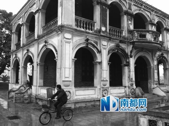 卧云庐变身金沙艺术馆后开放时间不规范。南都记者 单小亮 摄