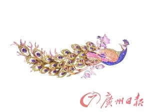 广州市场的钻石彩宝合成胸针。