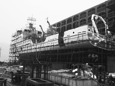 我国首艘水下考古船下水