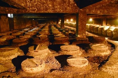 随着白酒收藏市场的成熟，越来越多的白酒品牌推出收藏级白酒。