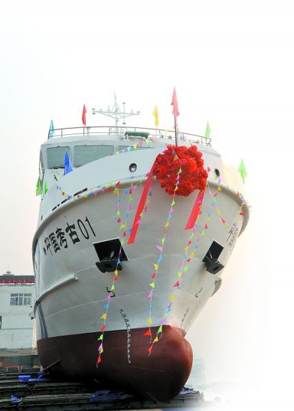 考古船使用全电力推进动力，能满足2000海里航行需求，调试结束将开赴母港青岛