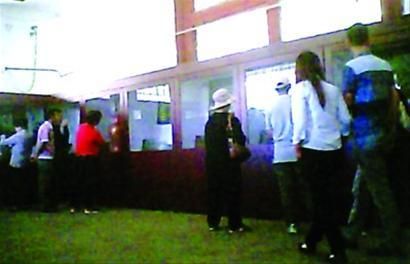 外地游客看了展览后悔，这是拿历史和文物开玩笑 