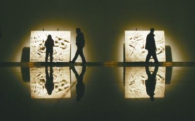 暑假期间，前往博物馆、美术馆参观的小观众寥寥无几。崔晓 摄